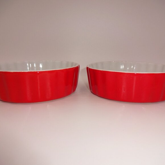 2 Round Royal Norfolk Red & White Ribbed Mini Casserole Dishes Baking Quiche - Picture 2 of 7